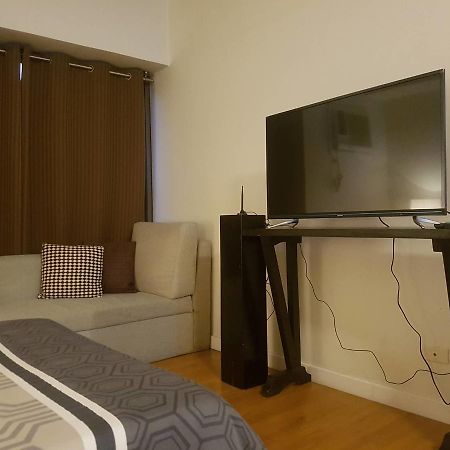 Eton Baypark Apartment Manila Bagian luar foto