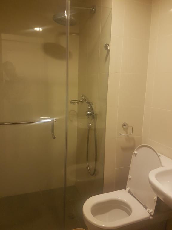 Eton Baypark Apartment Manila Bagian luar foto