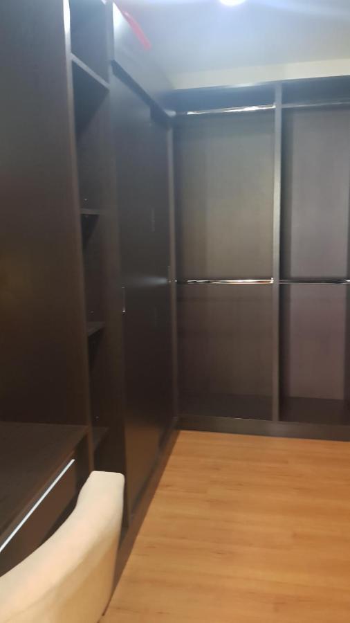 Eton Baypark Apartment Manila Bagian luar foto
